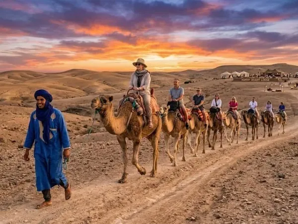 صحراء أكفاي عند الغروب انطلاقاً من مراكش