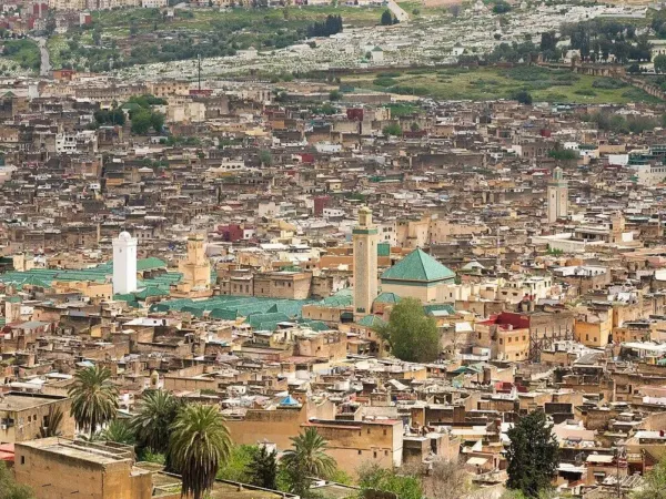 Fès