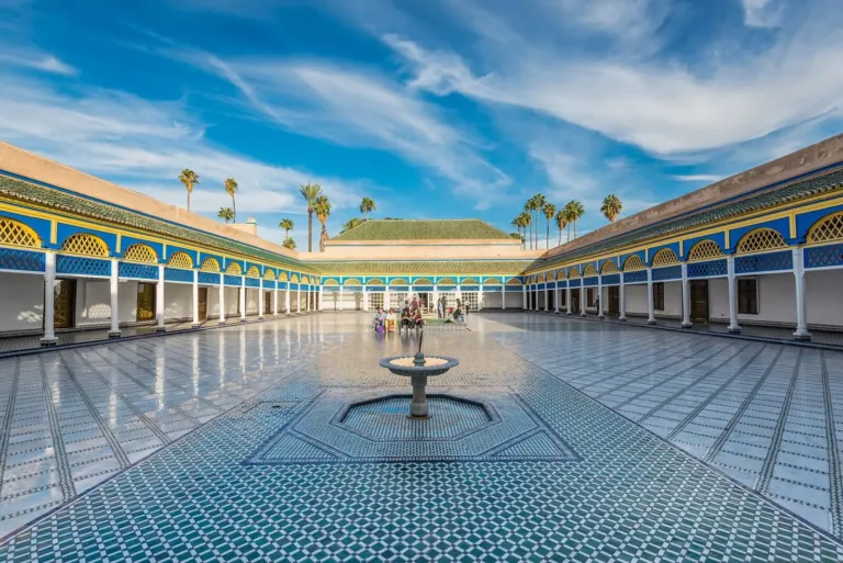 Cour du palais de la Bahia à Marrakech